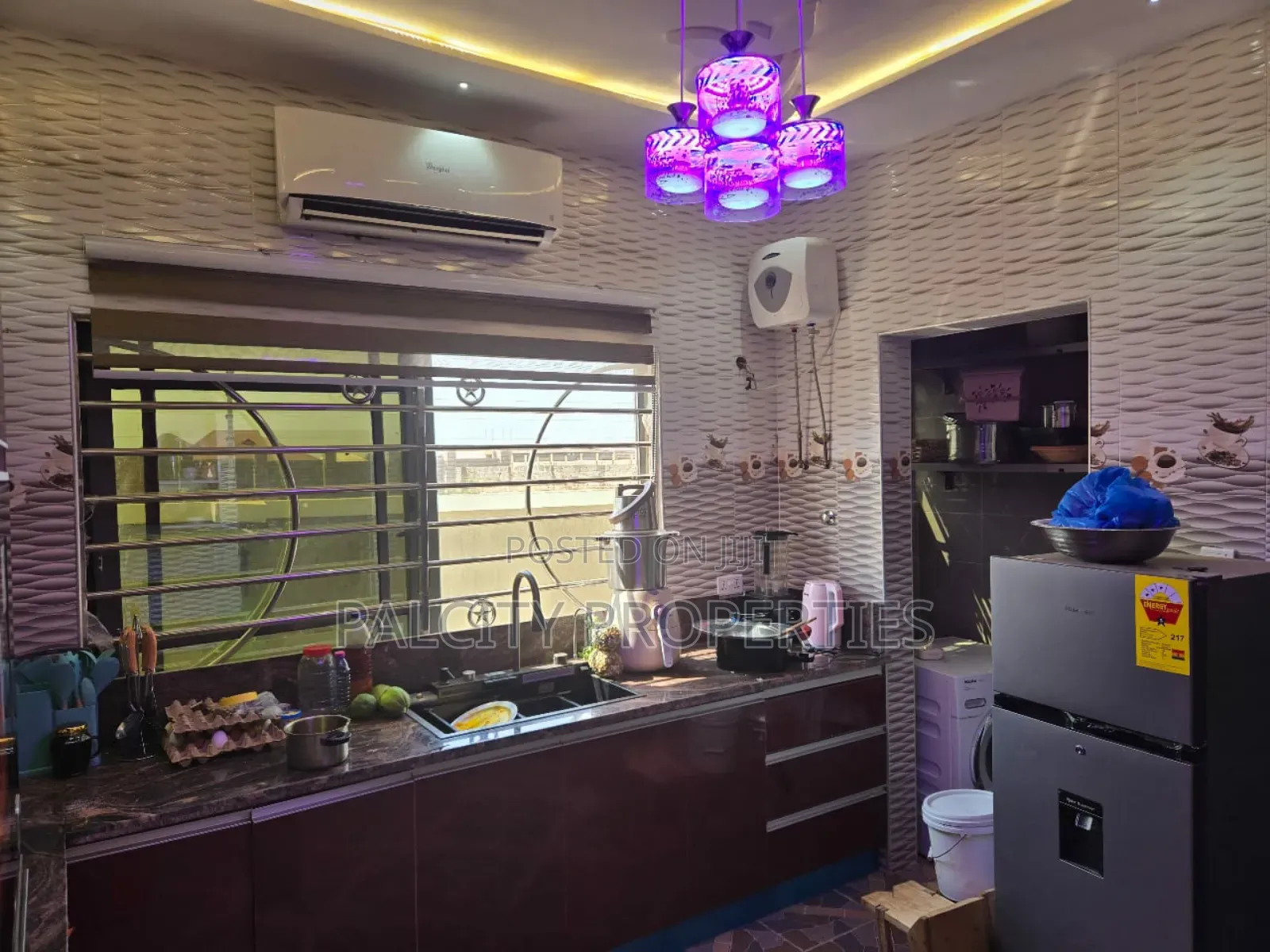 Furnished 4bdrm Mansion in Atonsu Esereso, Kumasi Metropolitan for sale