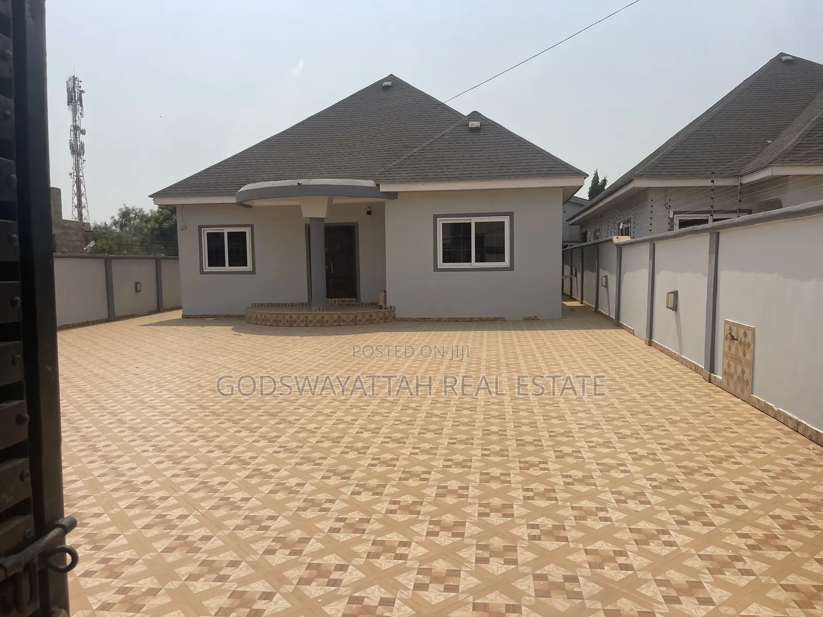 3bdrm House in East Legon, Adjiriganor for rent