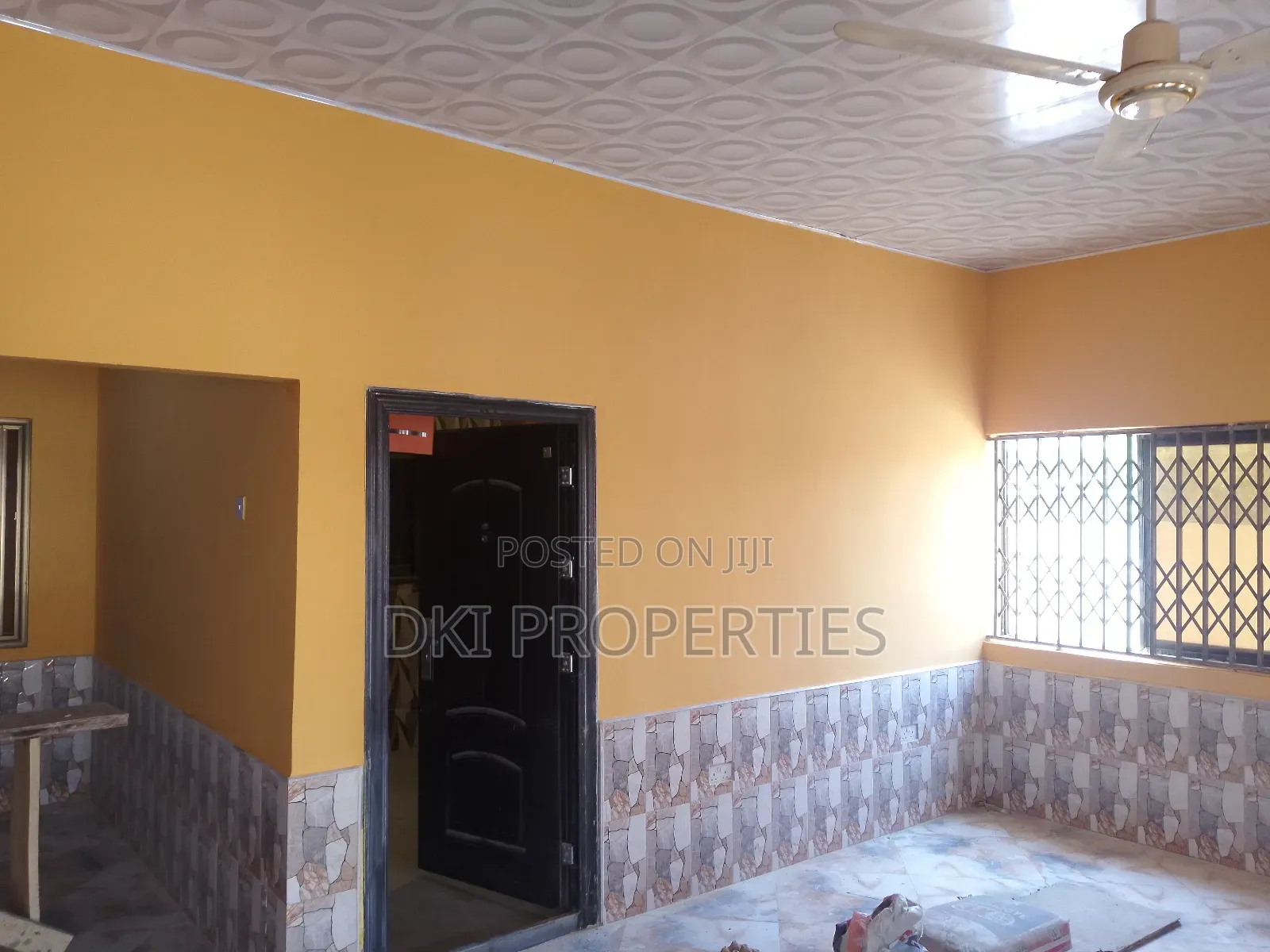 3bdrm House in Dki Properties, Valley View Area for rent