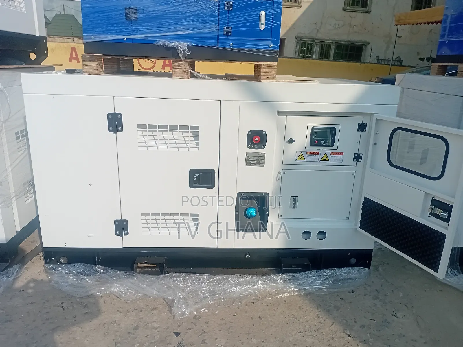 Standard 22kva Generator Diesel Perkins Engine Generator New