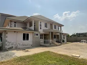 2bdrm Apartment in Royal Footprints, Lake Side Estate for rent