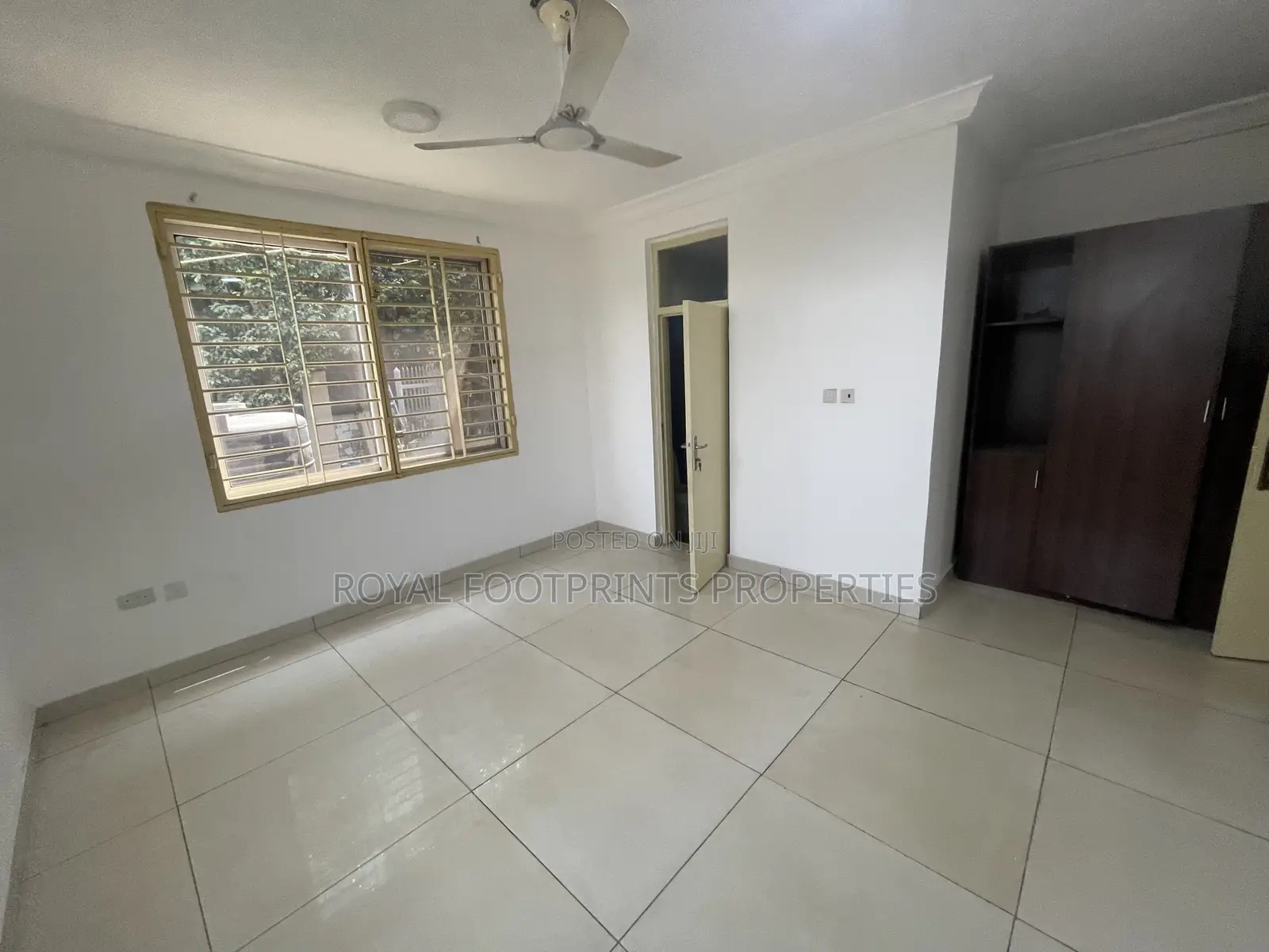 2bdrm Apartment in Royal Footprints, Lake Side Estate for rent