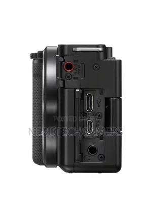 Sony Alpha ZV-E10 - Interchangeable Lens Camera Kit - Black