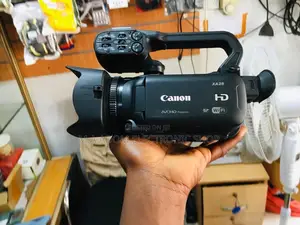 Canon XA25 Video Camcorder: Your Creative Vision, Realized