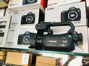 Canon XA25 SDI/HDMI Video Camera: Elevate Your Storytelling