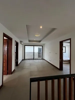 4bdrm Townhouse/Terrace in Abelemkpe for sale