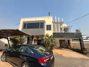 5bdrm House in Skm Property, East Legon for sale