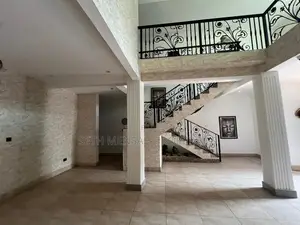 5bdrm House in Skm Property, East Legon for sale