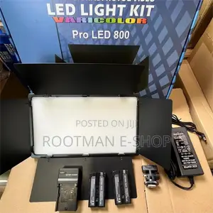 Professional Studio LED Light KIT Varicolo: Pro LED U800
