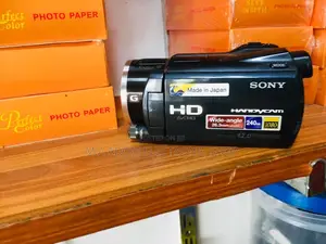 Sony HDR-XR550: Capture Life's Adventures Without Limits
