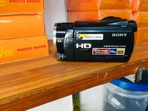 Sony HDR-XR550: Your Portable HD Video Studio