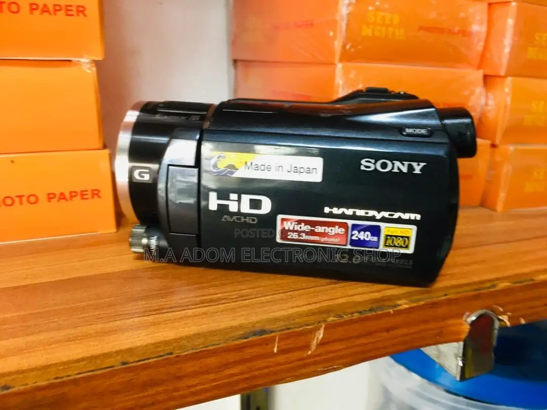 Brand New Sony HDR-XR550 240GB 1080p FHD Video Camera