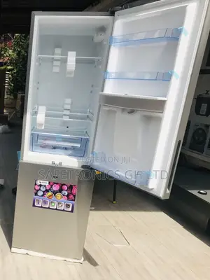 251 Liters Double Door Bottom Mount PWD-335 Pearl Fridge