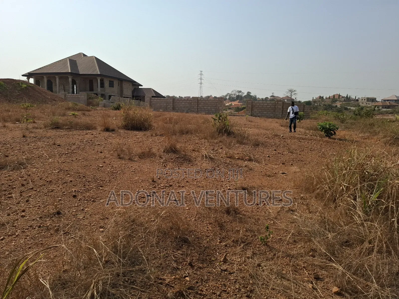One Plot for Sale in Sokoban Kwamonma