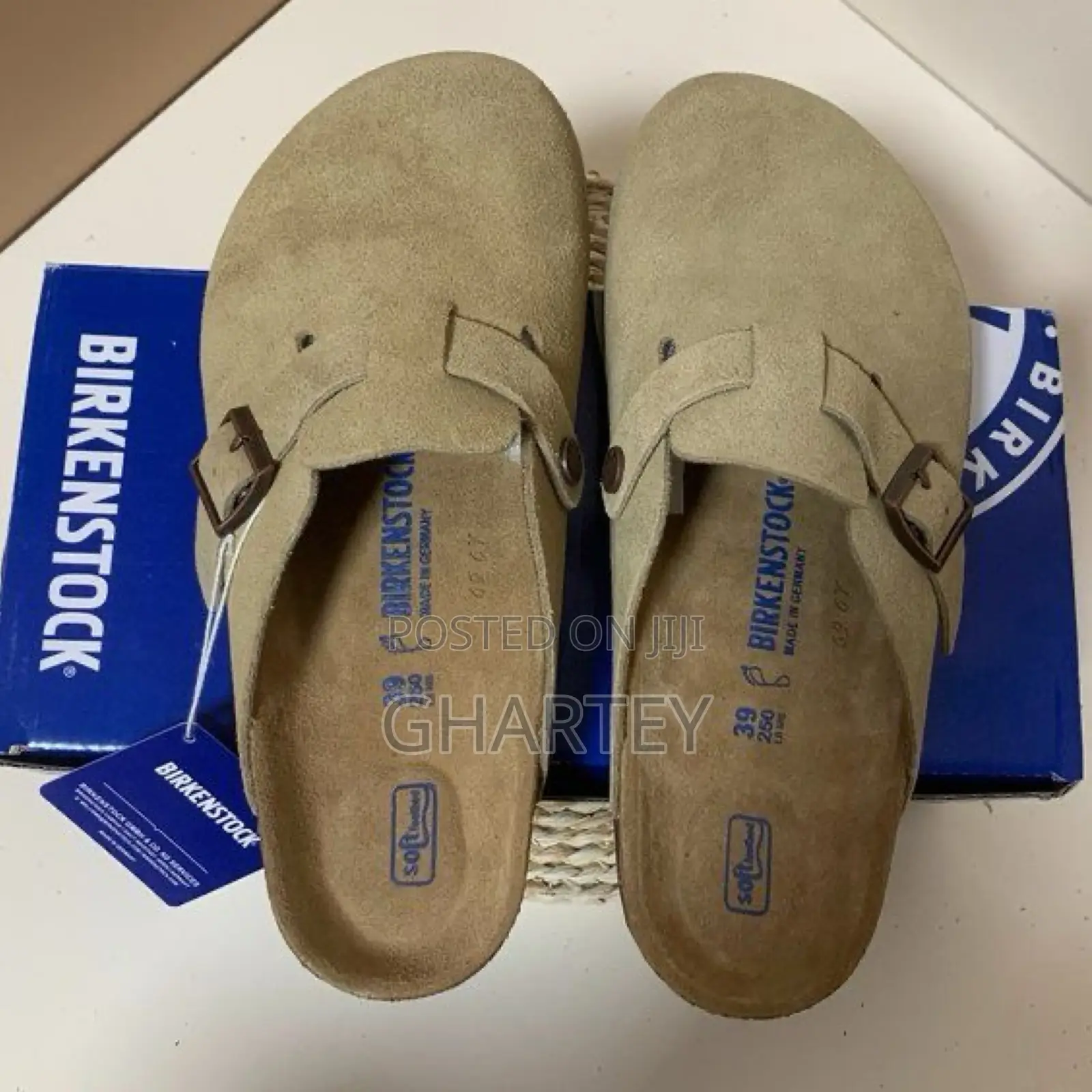 Birkenstock Boston Unisex SFB Tan Cream Clogs