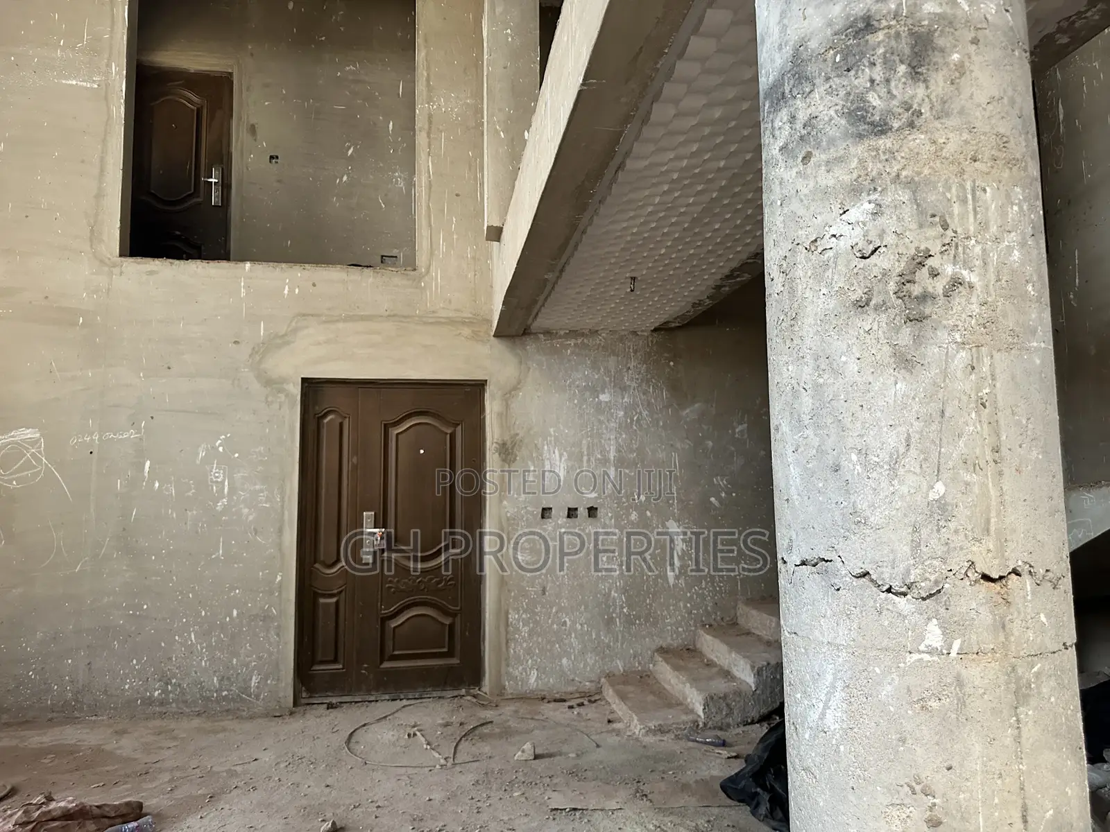 5bdrm House in Bekwame., Kumasi Metropolitan for sale
