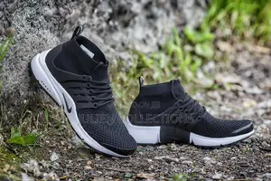 Nike Presto Black and White
