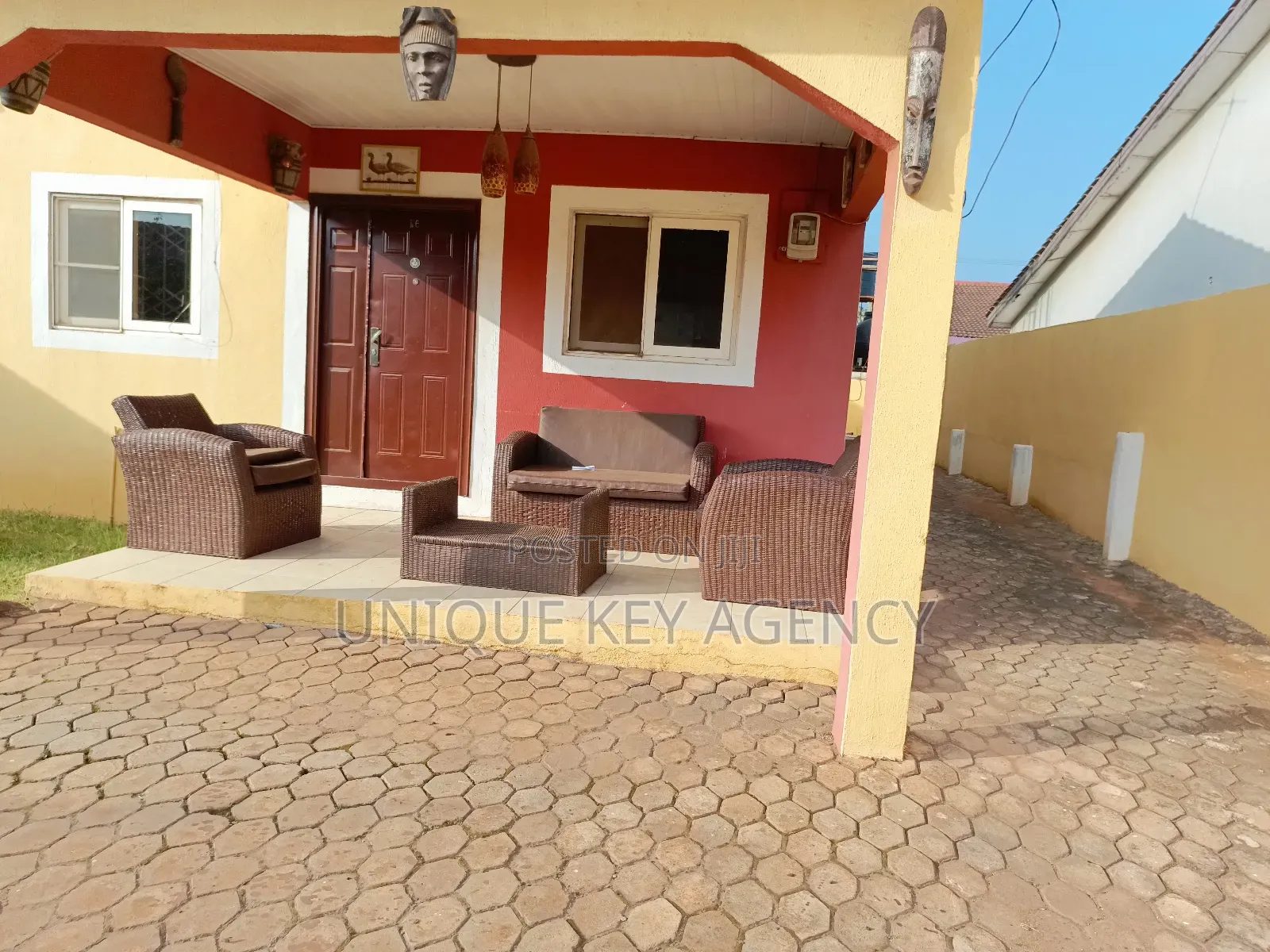 2bdrm House in Unique Key Agency, East Legon for rent