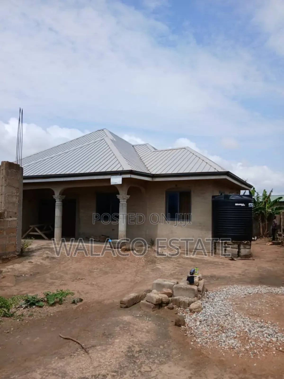 3bdrm House in Walako Estate, Nyanyano for sale
