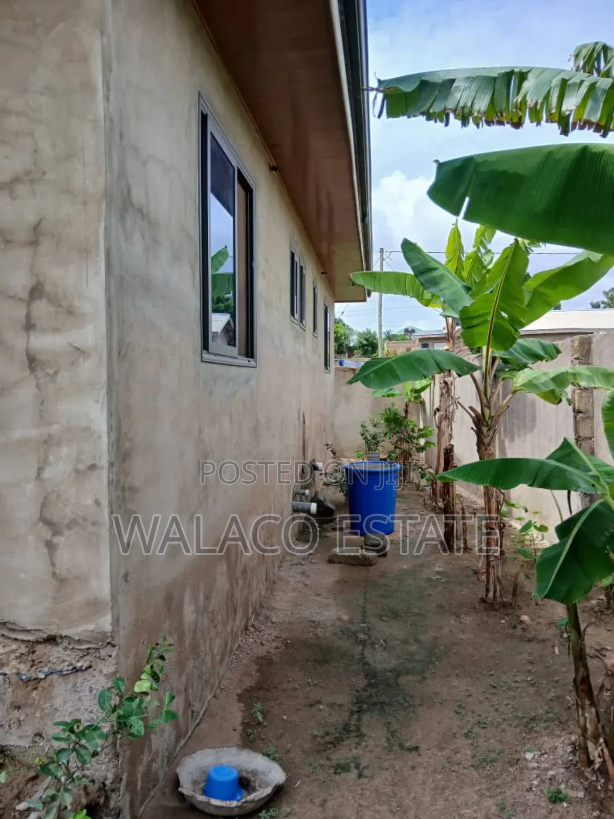 3bdrm House in Walako Estate, Nyanyano for sale