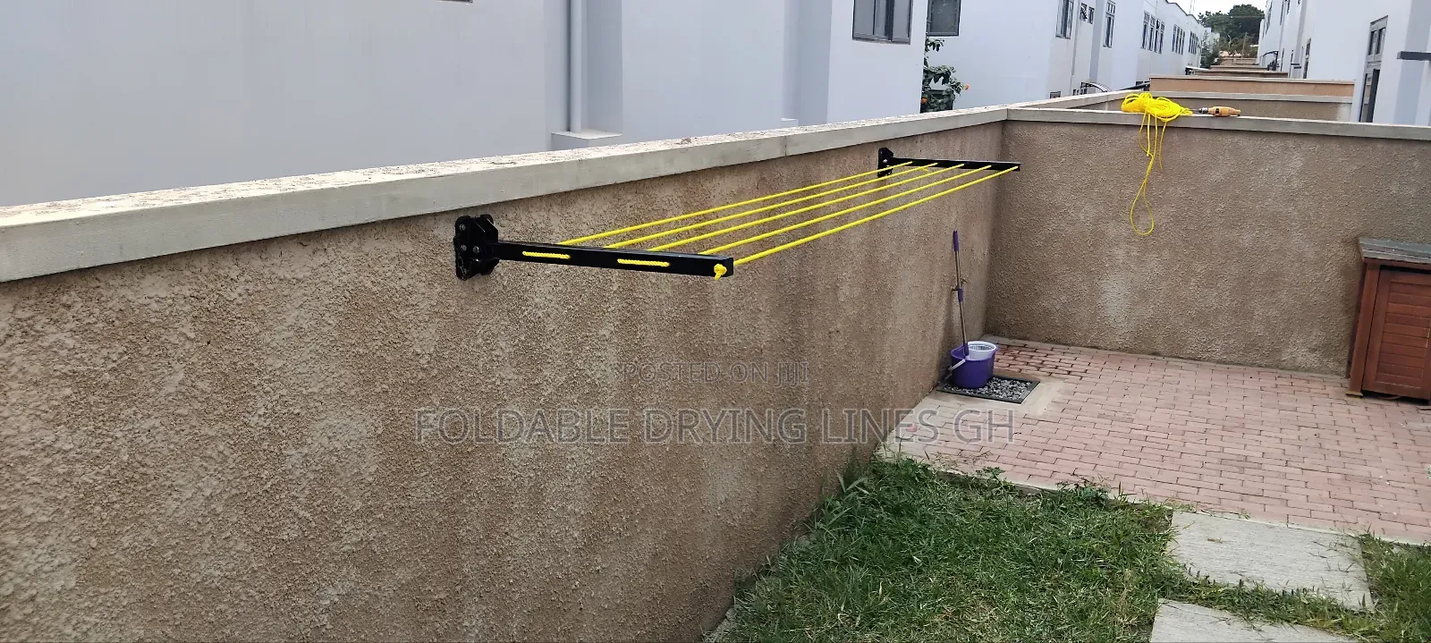 Downwards Foldable Drying Line
