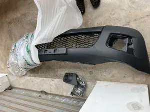 Mitsubishi L200 Vodafone Front Bumper
