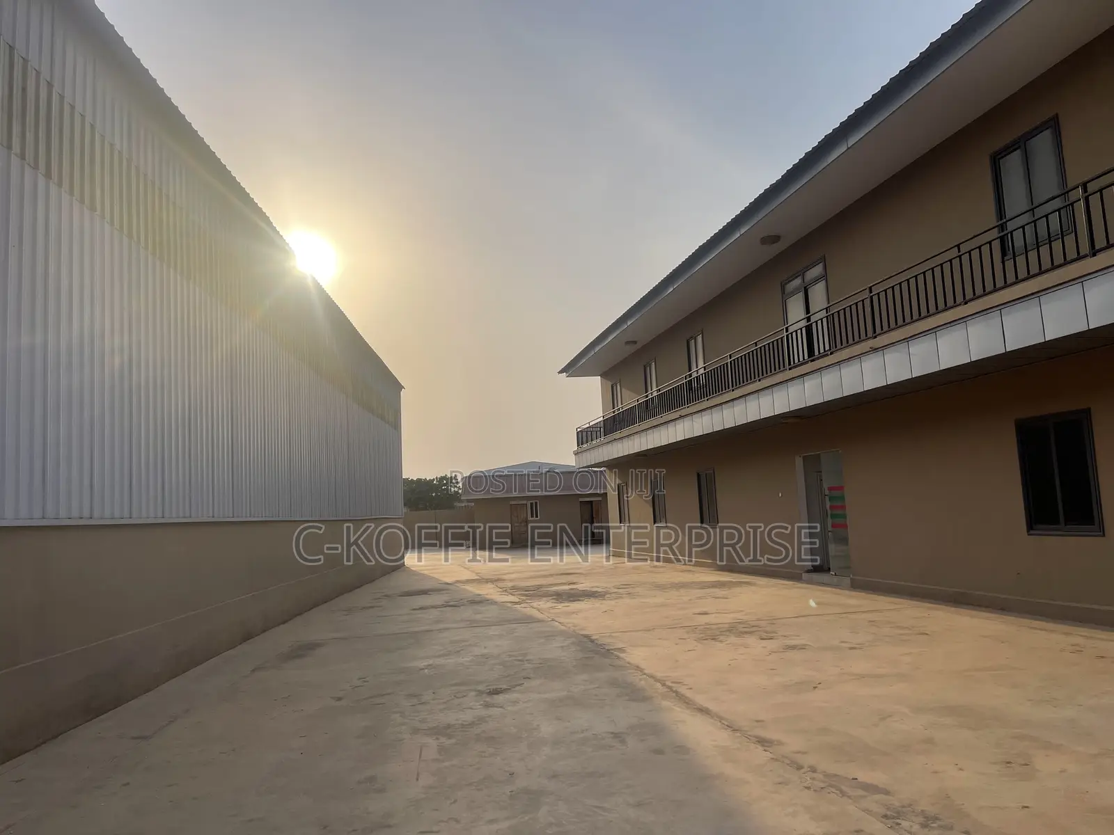 2490 SQM + Offices and Apartments at Spintex for Rent