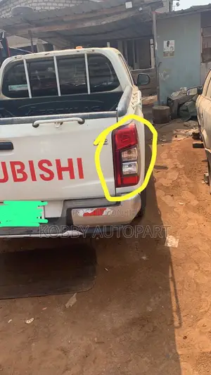 Mitsubishi L200 Taillight 2018 2019 2020 2021 2022
