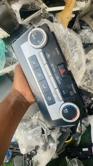 Toyota Camry 2013 (Spider) Ac Switch