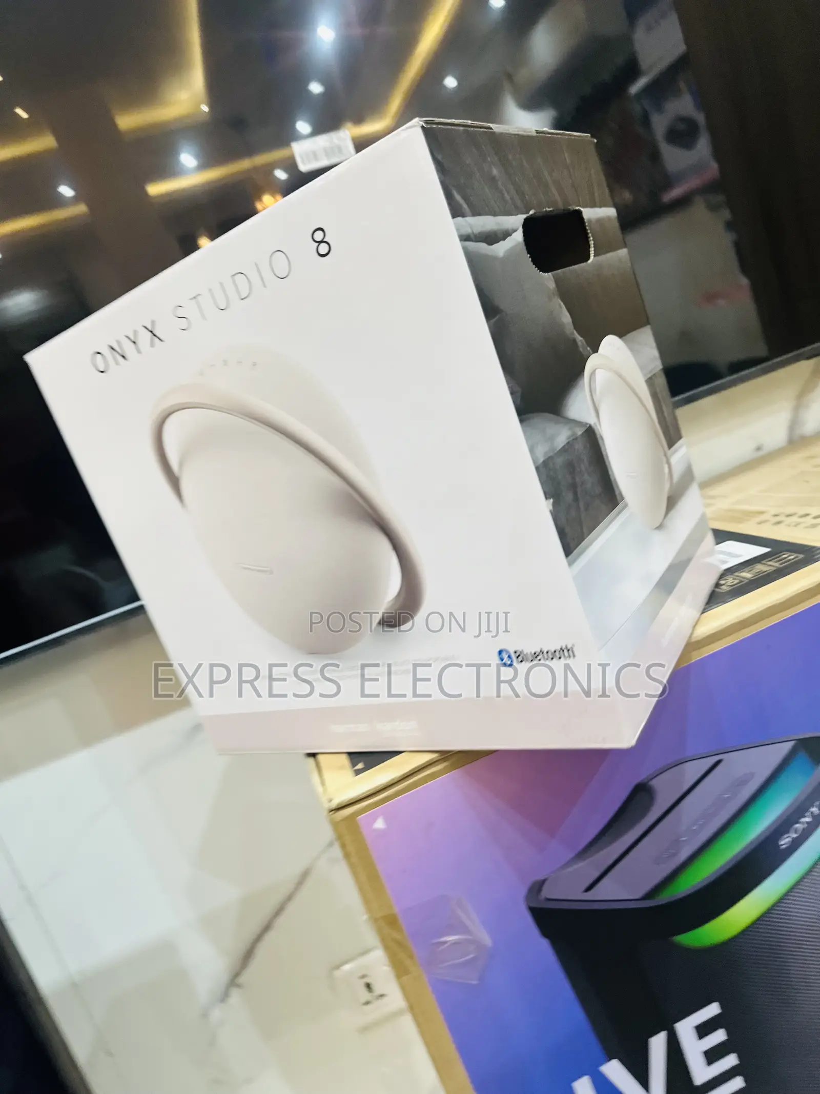 Bold Sound Quality Onyx 8 Bluetooth Speaker