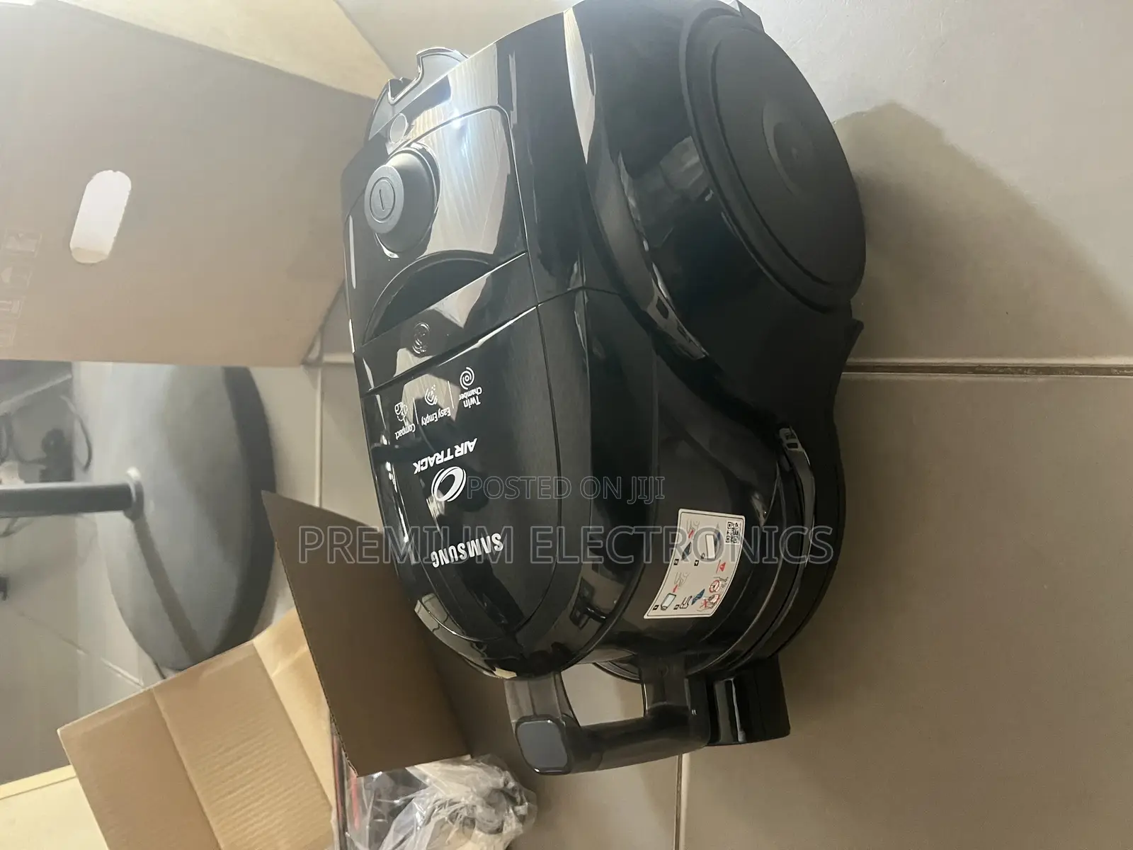 Samsung Promotional Price 2000w Bagless Vacuum Cleaner