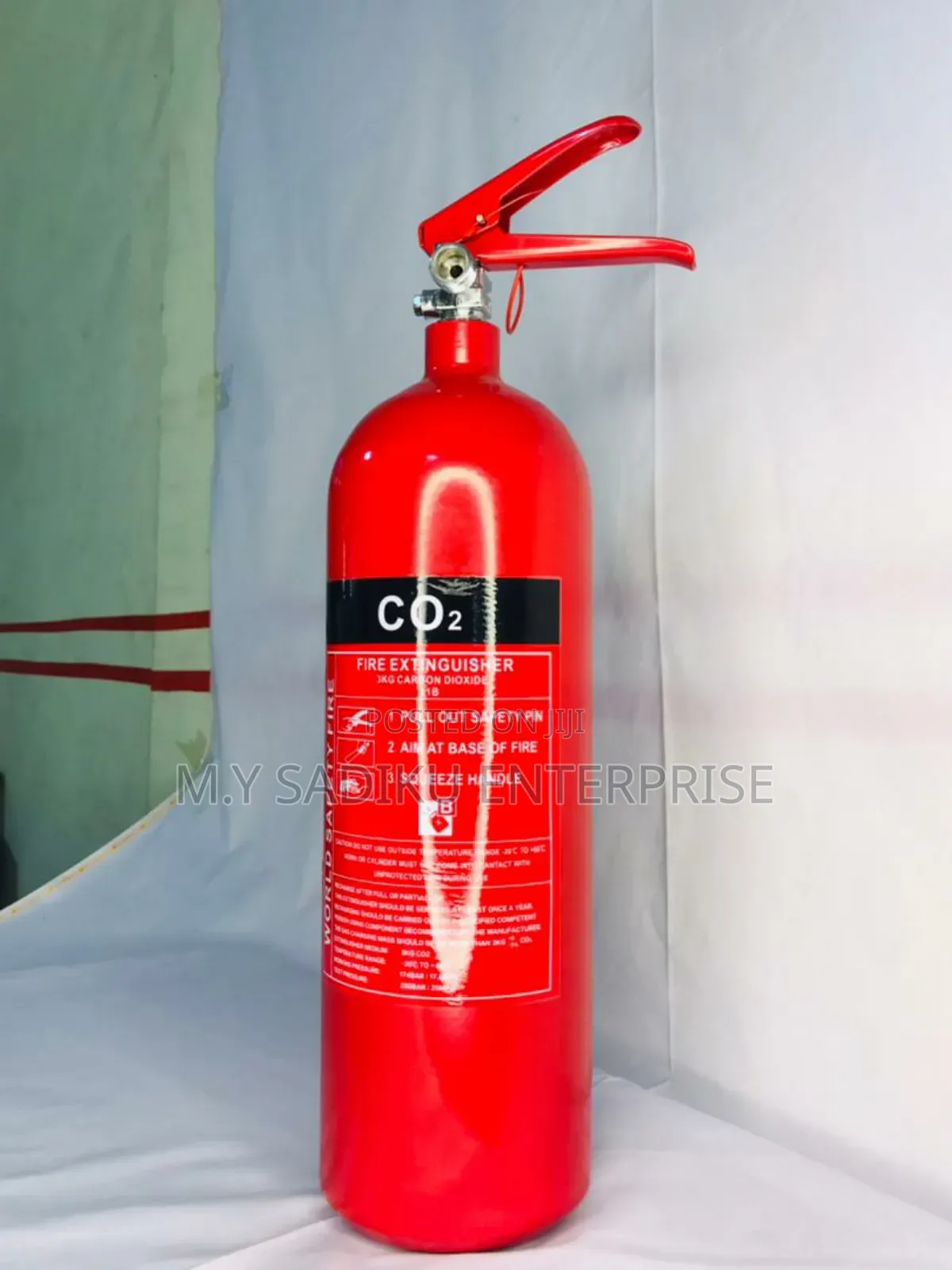 Co2 Fire Extinguisher (2kg,3kg,5kg)