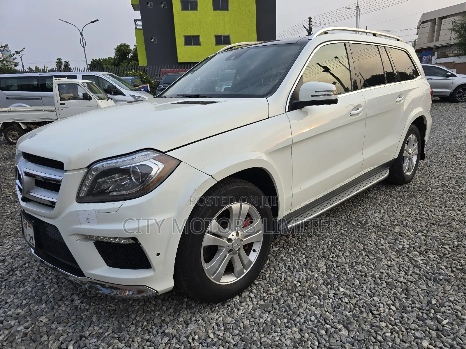 Mercedes-Benz GL-Class GL 550 2013 White