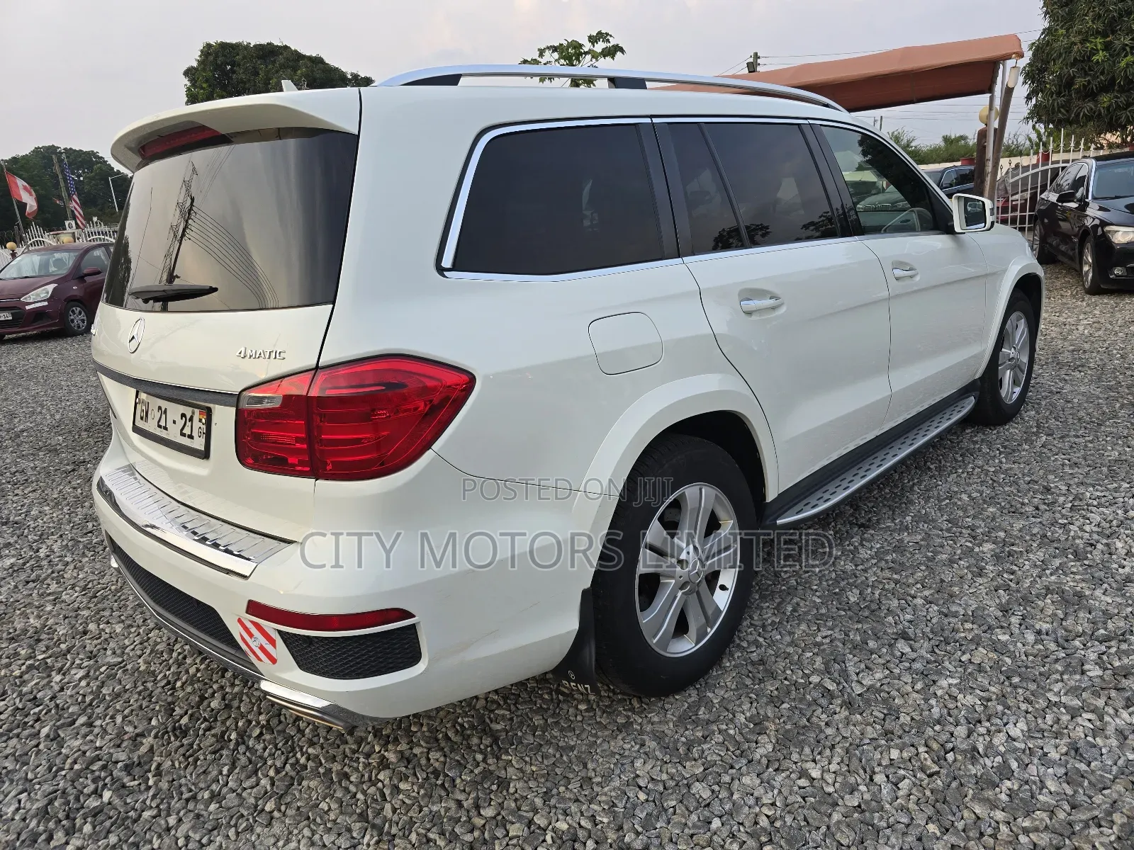 Mercedes-Benz GL-Class GL 550 2013 White