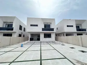 5bdrm House in West Trasacco, Ashaley Botwe for sale