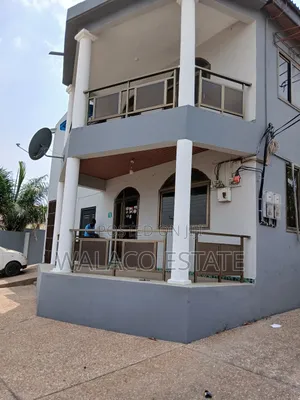 3bdrm Shared Apartment in Walako Estate, Top Base for rent