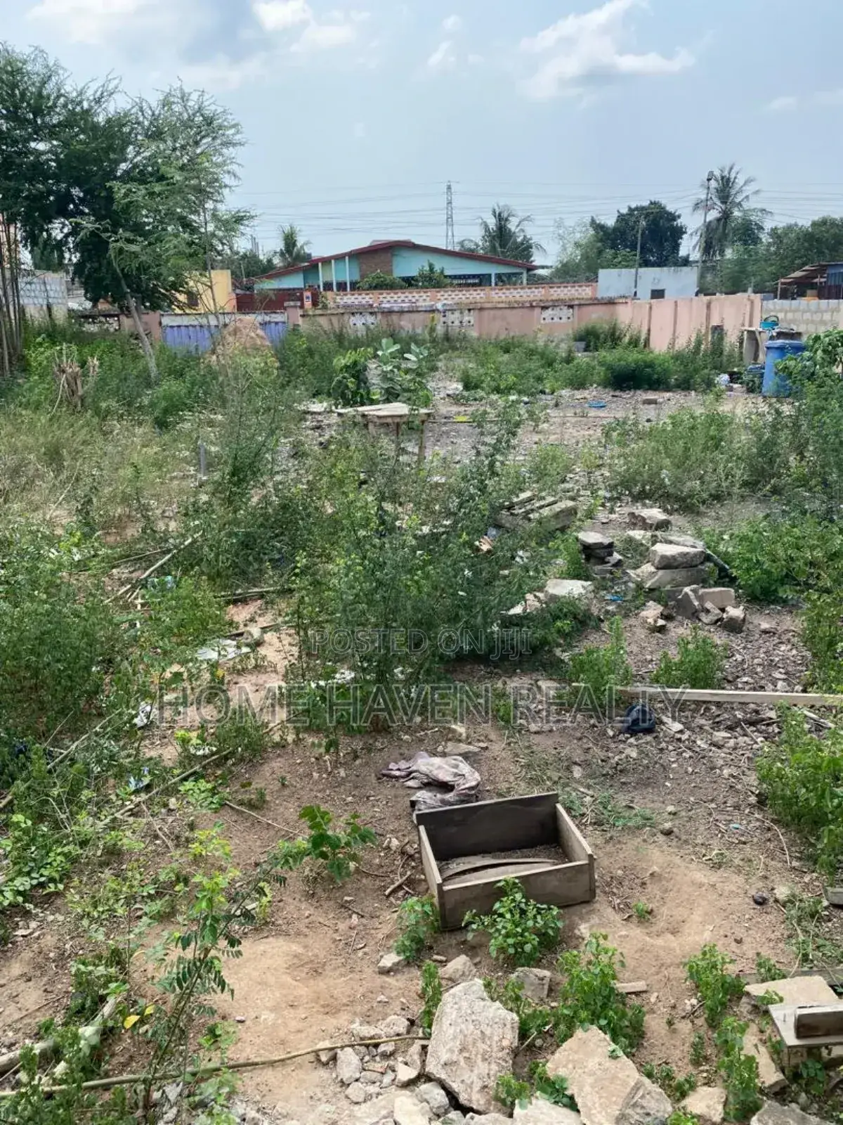 One PLOT of Land for SALE at Haasto Total