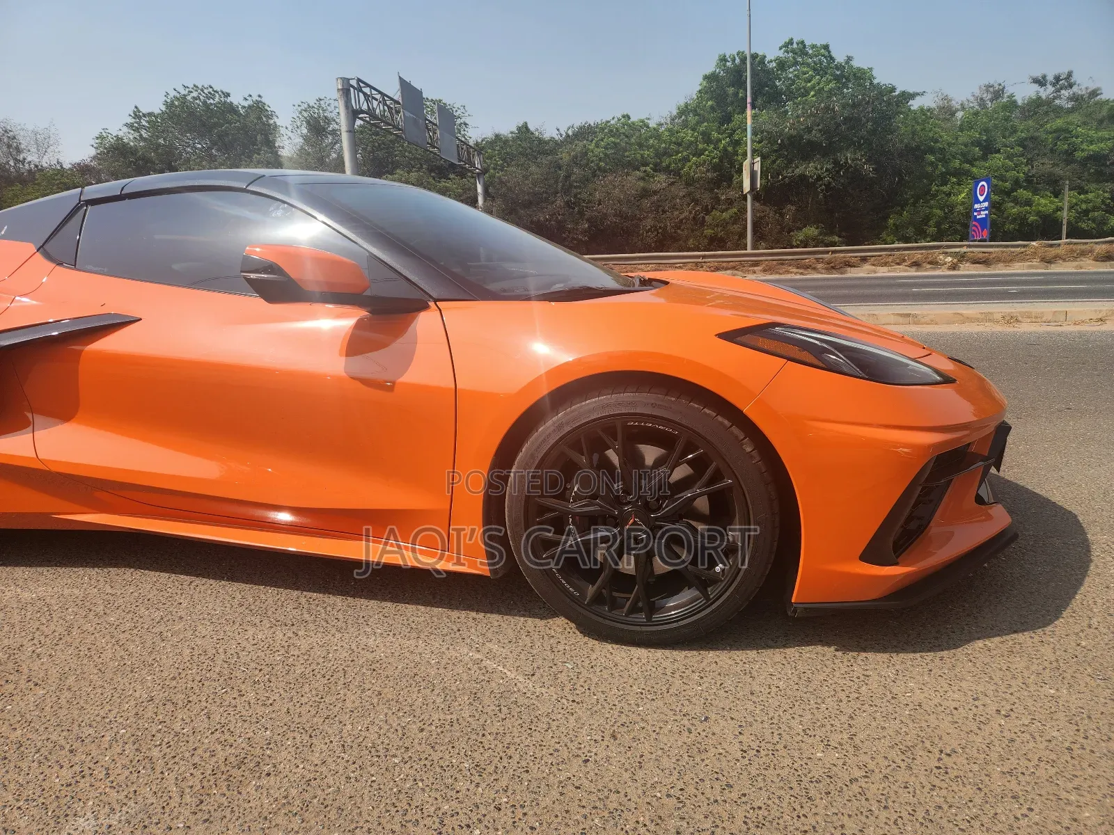 Chevrolet Corvette 2023 Orange
