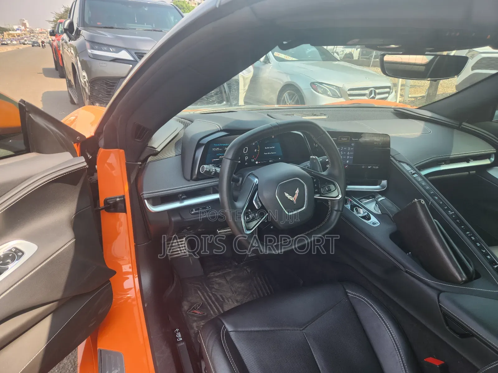 Chevrolet Corvette 2023 Orange