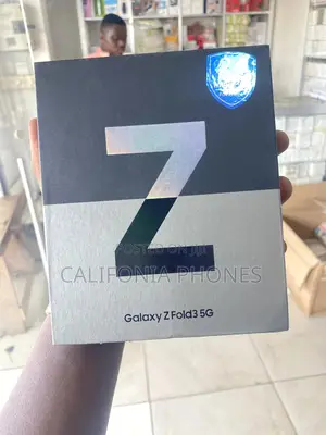 New Samsung Galaxy Z Fold 3 256 GB Black
