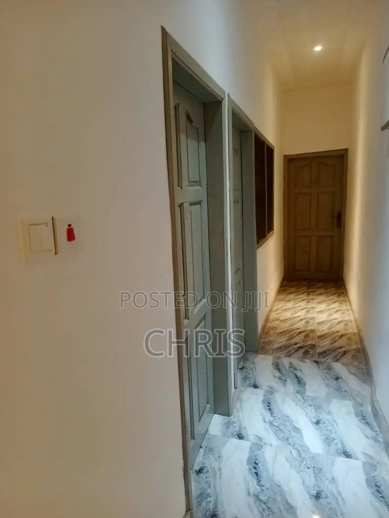 3bdrm House in Berverly Hills, Accra Metropolitan for sale