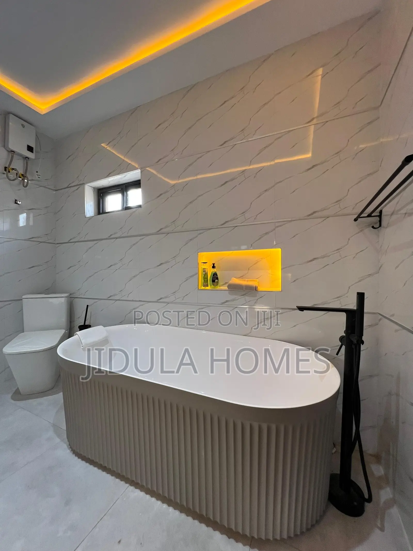 4bdrm Mansion in East Legon Hills, Ashaley Botwe for sale