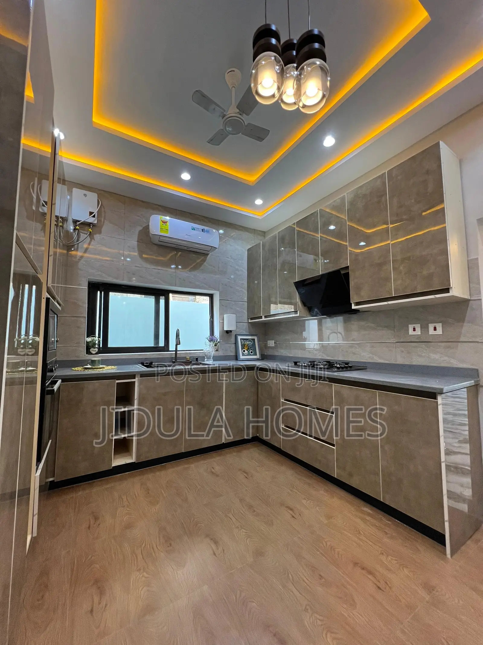 4bdrm Mansion in East Legon Hills, Ashaley Botwe for sale