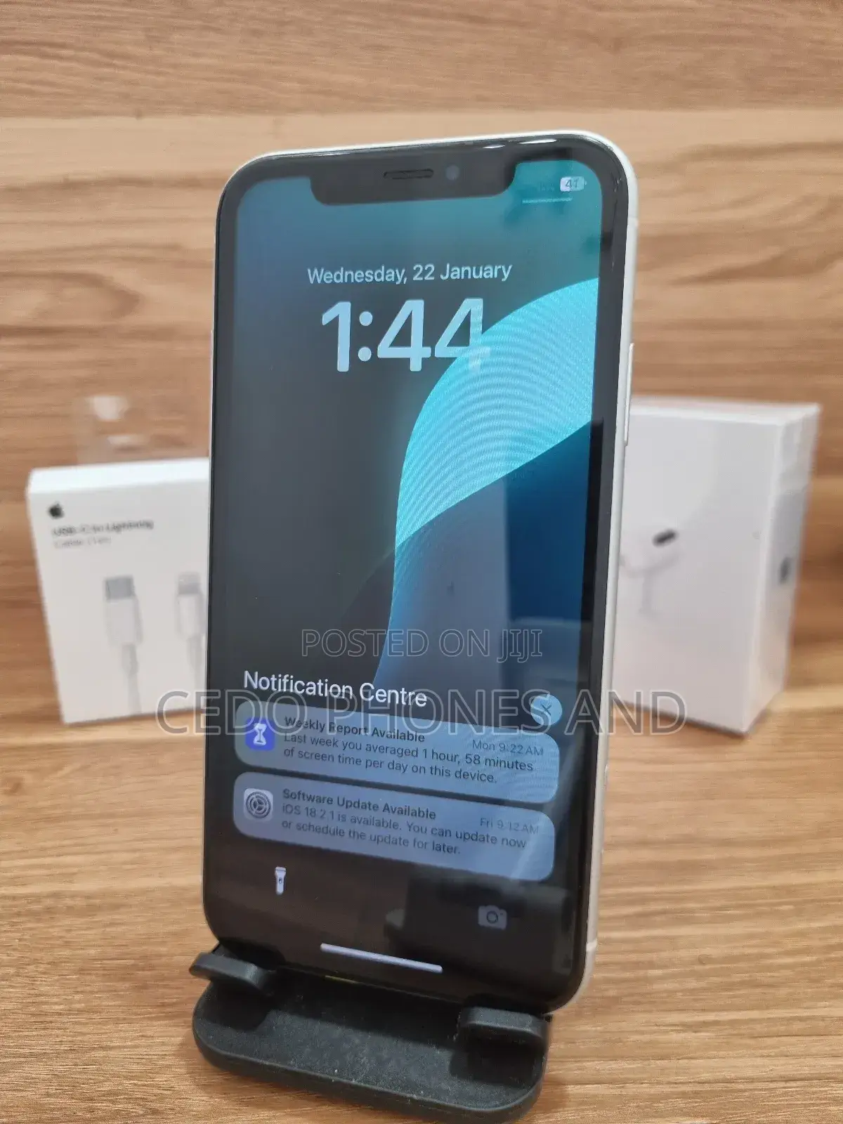 Apple iPhone XR 128 GB White