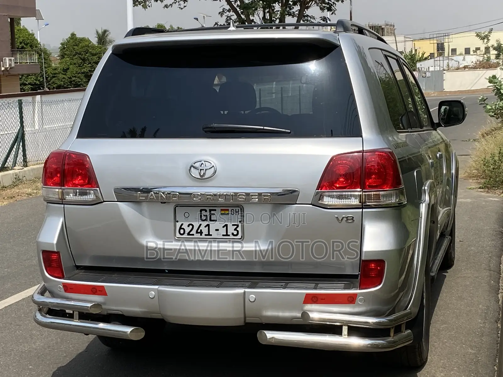 Toyota Land Cruiser 5.7 V8 VX-S 2013 Silver