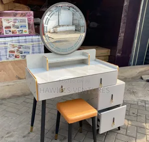 Digital Design Dressing Mirror With Light