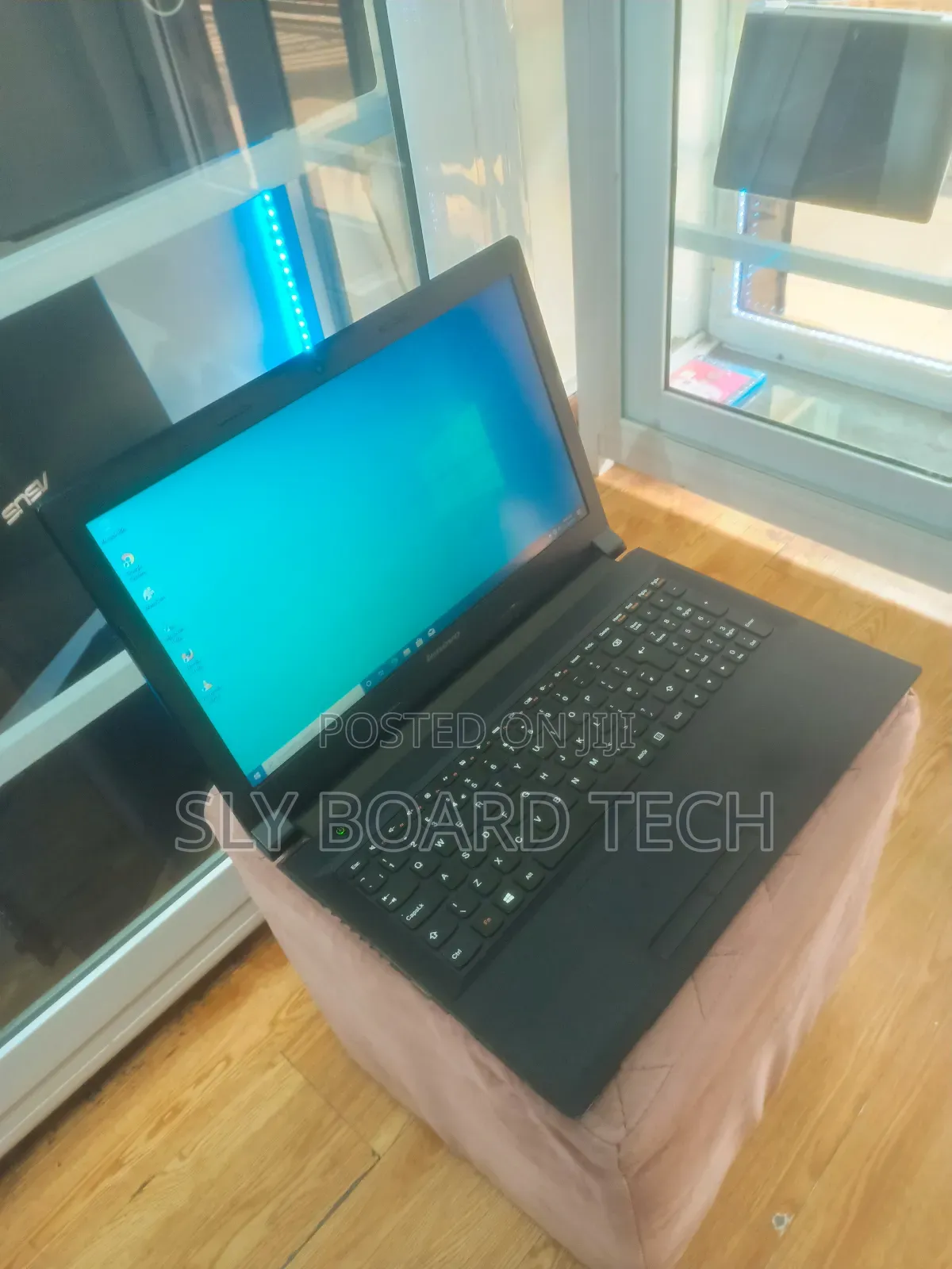 Laptop Lenovo 4GB Intel HDD 500GB
