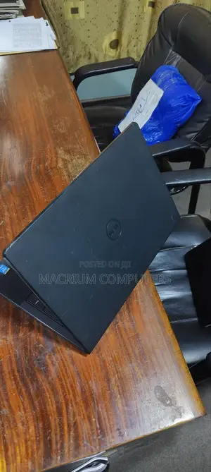 Laptop Dell Vostro 3558 4GB Intel Core I3 HDD 500GB
