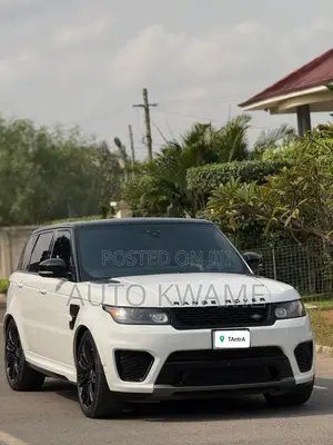 Land Rover Range Rover Sport SVR 4x4 (5.0L 8cyl 8A) 2017 White