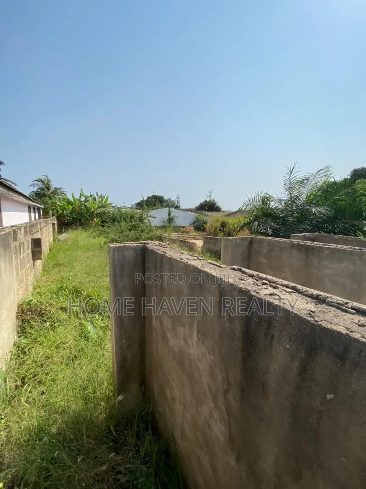 One PLOT for SALE at Abelemkpe